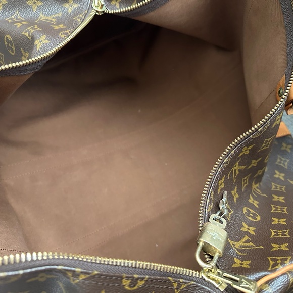 Louis Vuitton Monogram Bandoliere Carry on 55 - Picture 11 of 12
